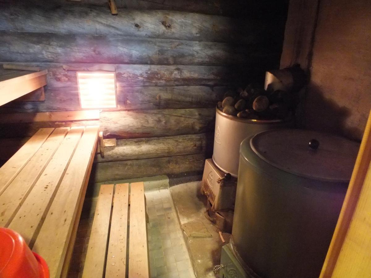 Cabin At Huskies Farm Inari Esterno foto